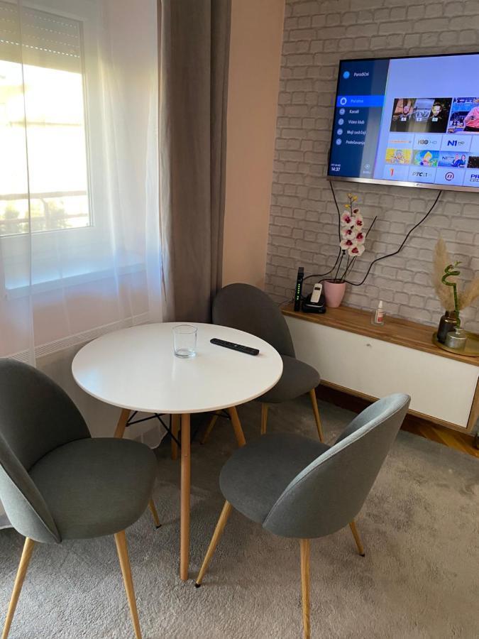 נובי סאד Apartment Cactus 021 מראה חיצוני תמונה
