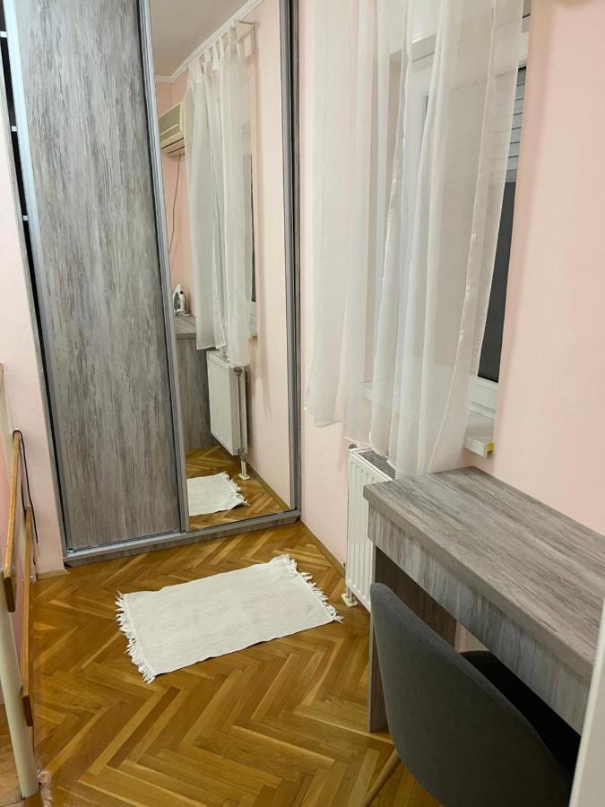 נובי סאד Apartment Cactus 021 מראה חיצוני תמונה